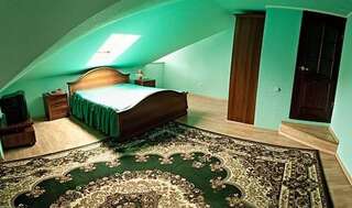 Гостевой дом Усадьба Новосибирск Апартаменты Делюкс с 6 спальнями-1